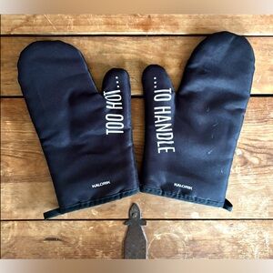 Kalorik Black Oven Mitts